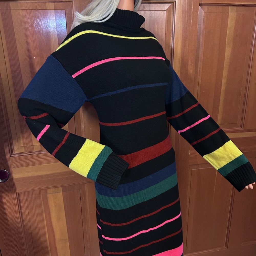Striped Pattern Colorblock Sweater Dress. - Picture 11 of 16